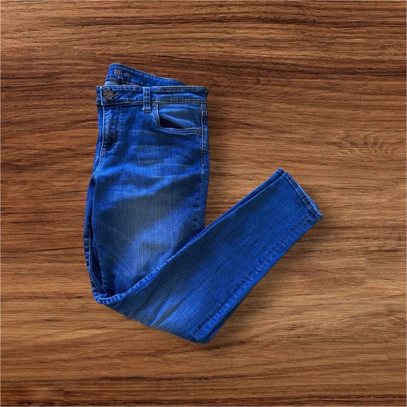 Kut from the Kloth Blue Skinny Jeans with Faded Details - Picture 1 of 15